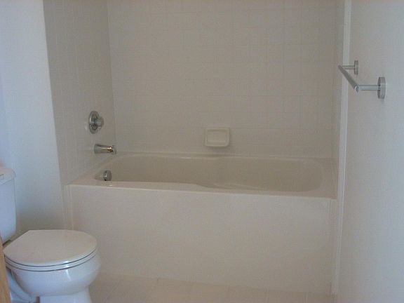 Extra deep soaking tub in the bath