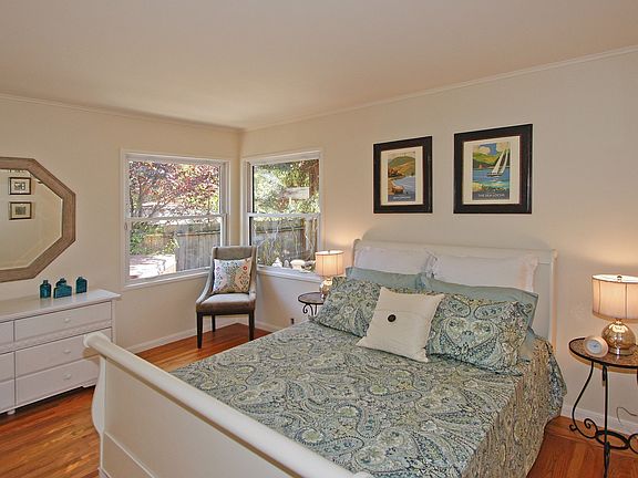 5th image of 804 Laurel Ave