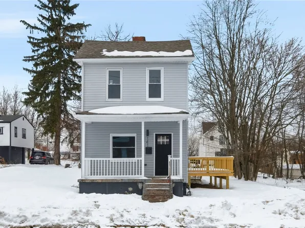 141 W 15th Ave, Homestead, PA 15120