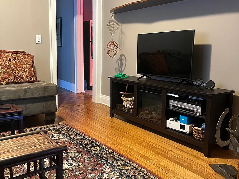 600 Crescent Ave — Photo 2