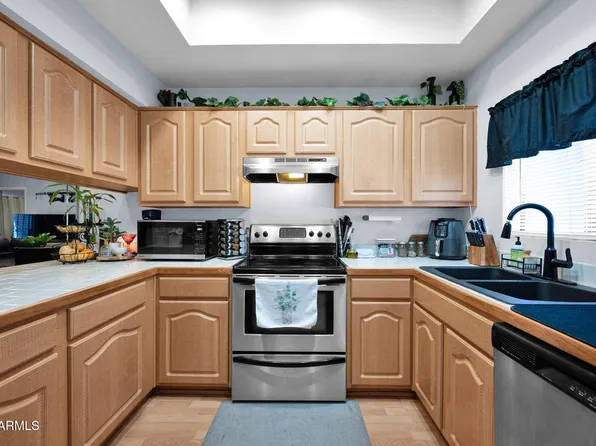 11666 N 28th Dr 152, Phoenix, AZ 85029