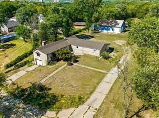 5695 SW Us Highway 40, Blue Springs, MO 64015