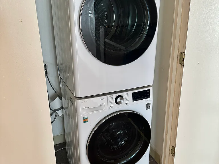 255 Beacon St #2B — Photo 6