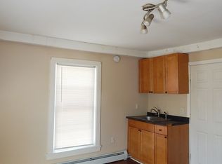 97 Parkview Ave APT 3, Bangor, ME 04401