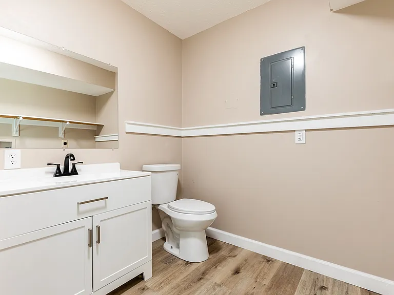 838 Harvard Dr #A — Photo 12