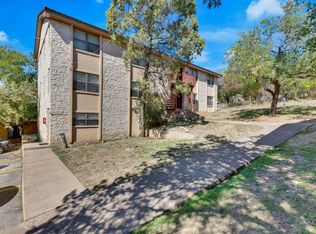 908 N Lbj Dr APT 6, San Marcos, TX 78666