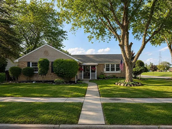 176 Broadmoor Dr, Tonawanda, NY 14150