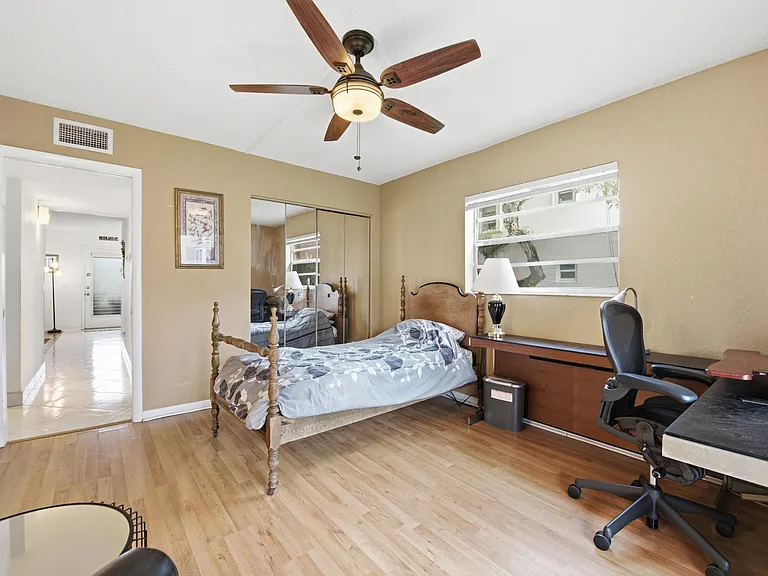 441 Burgundy Ave #441-J — Photo 17