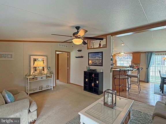 5th image of 87 Branchwood Dr #E20
