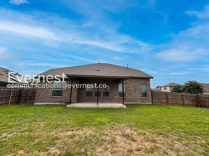 1974 Mexia Dr — Photo 17