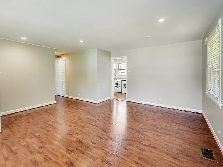 3631 Kemman Ave — Photo 21