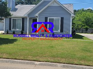 204 Buck Creek Cir, Alabaster, AL 35007