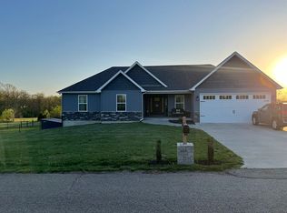 344 Grandview Dr, Farmington, MO 63640