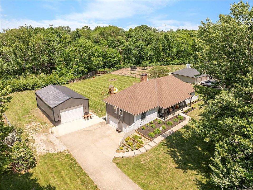 1st image of 200 Cummings Dr