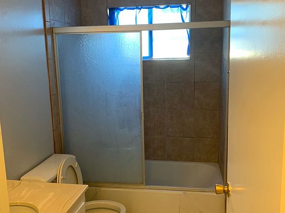 5th image of 179 E Ralston Ave APT 10
