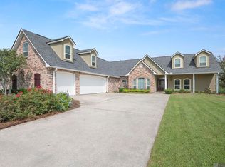 36445 Dialtha Dr, Denham Springs, LA 70706