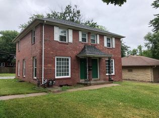 1740 S 48th St, Lincoln, NE 68506