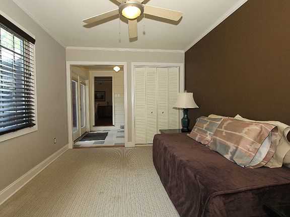 5th image of 2509 E 26th St
