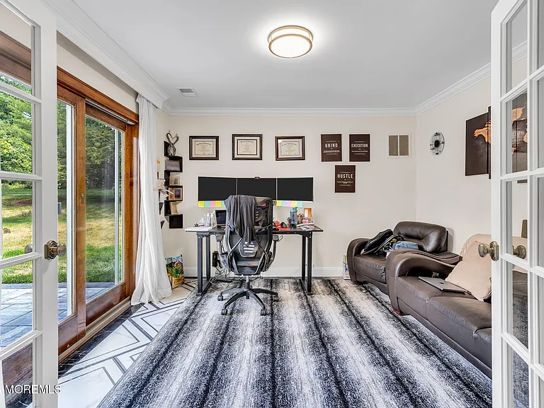 9 Frost Ct — Photo 12
