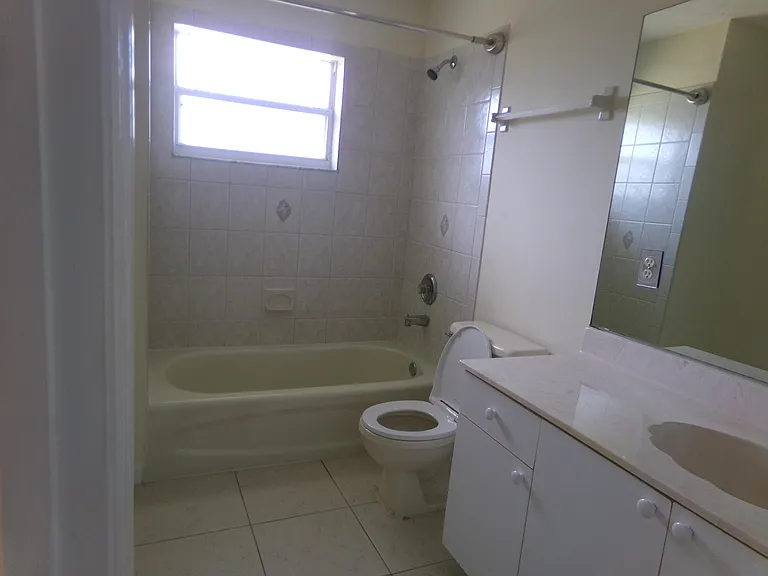 3014 SW Segovia St — Photo 10