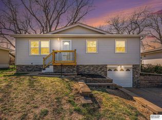 5004 S 142nd St, Omaha, NE 68137