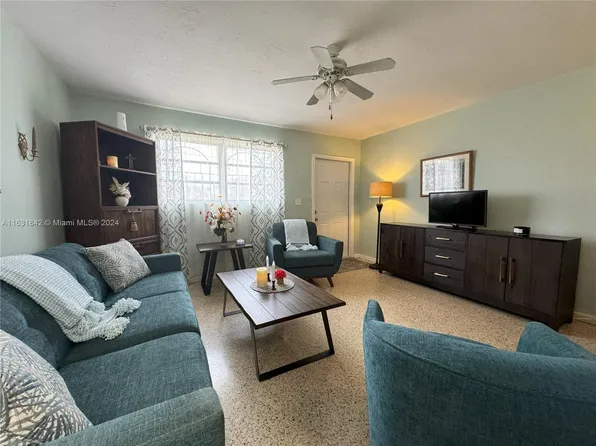 519 E 21st St, Hialeah, FL 33013