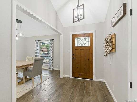 5th image of 2438 BLUE QUAIL ST
