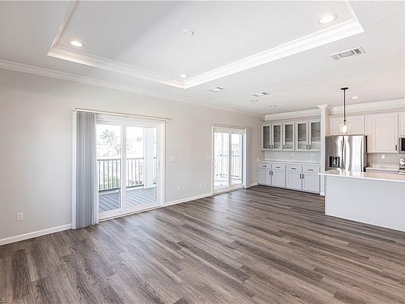 4th image of 11310 Bougainvillea LN