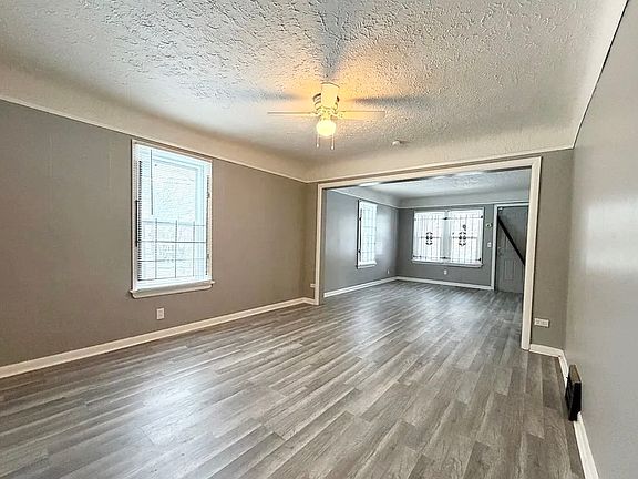 5th image of 2506 E 111th St #Up