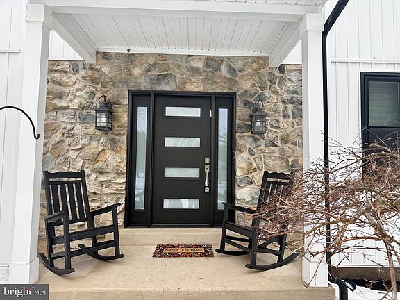 3rd image of 78 Rocking Horse Way