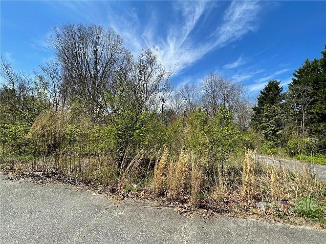 2nd image of 8895 Spring Meadow Dr
