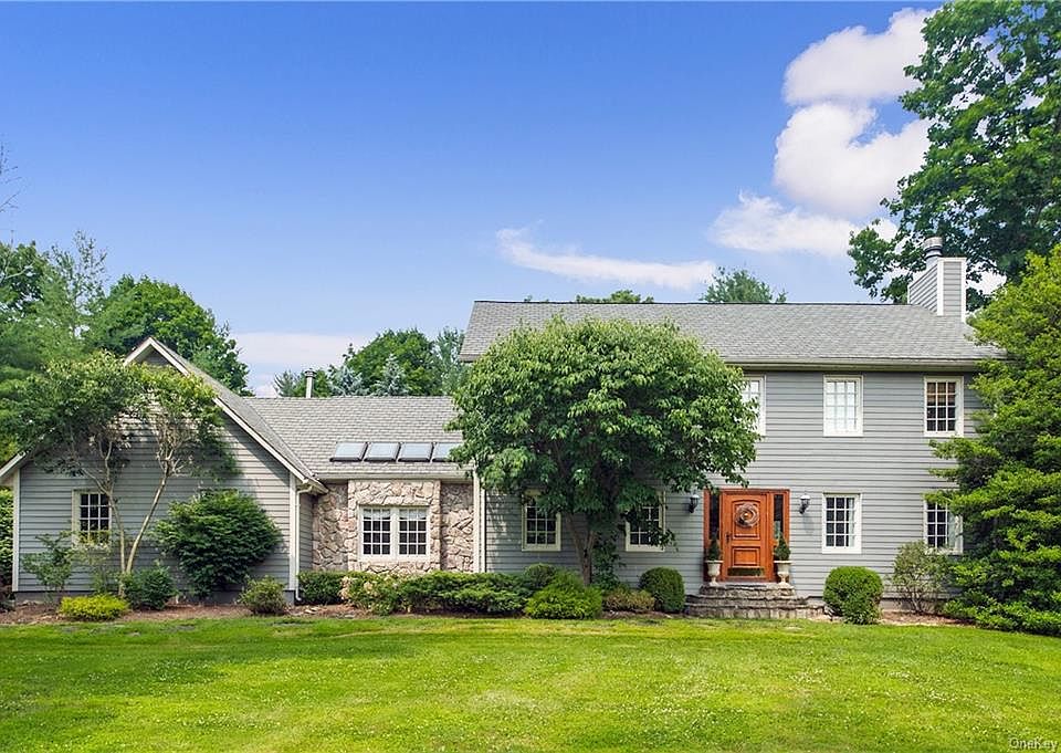 1st image of 5 Scenic Dr