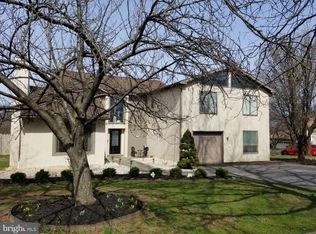 101 Belle View Way, Chalfont, PA 18914