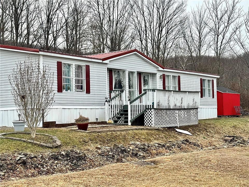 1st image of 132 Victoria Ln