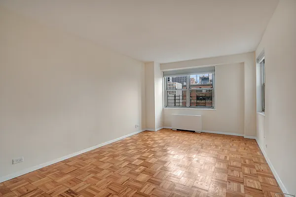 Rented by Compass | media 11