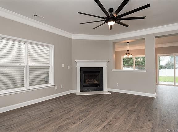 2nd image of 112 Glade Valley Ave