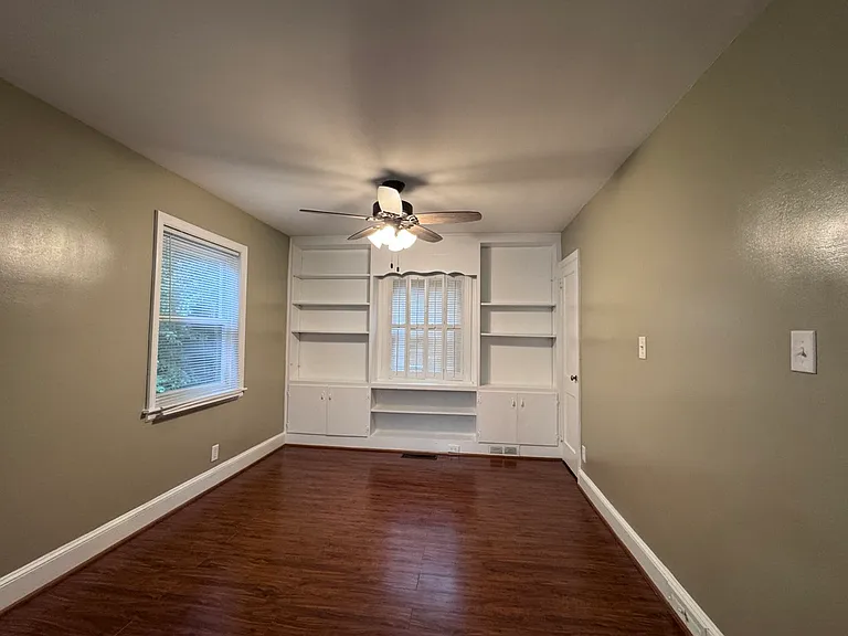 1709 Patton Ave — Photo 6