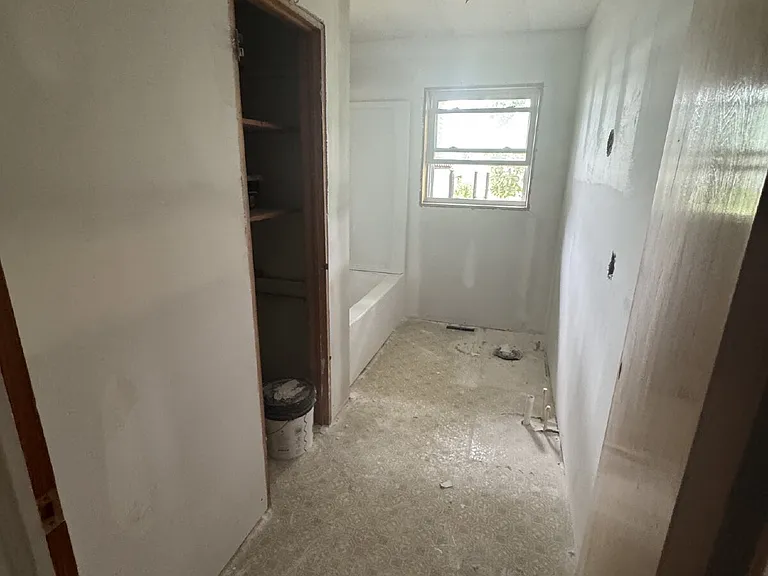61 Rains Ave SE — Photo 7