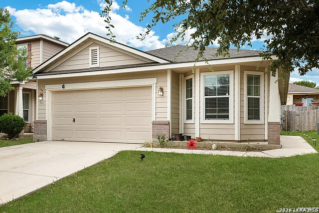 3 bed, 2.0 bath, 1459 sqft, $1,750 — Photo 2