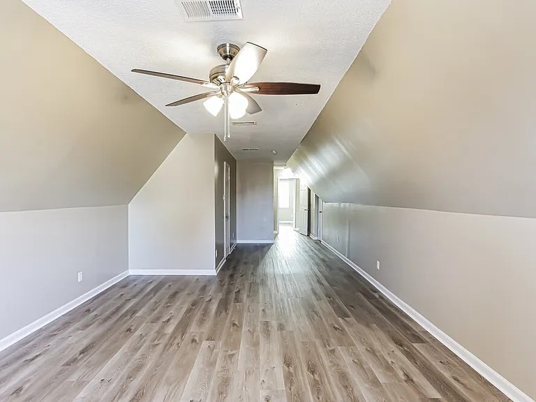 5237 Sea Horse Dr — Photo 10