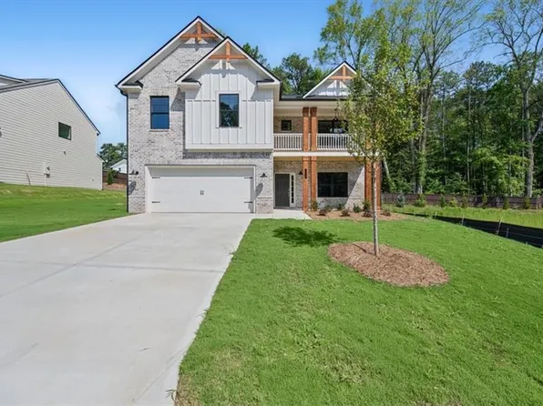 360 Waterbluff Dr, Mableton, GA 30126