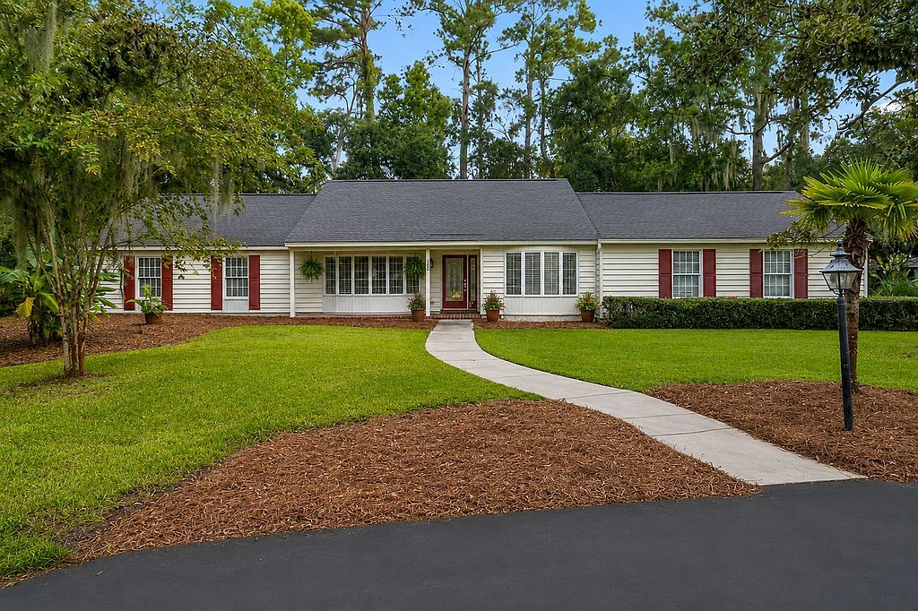 121 Shore Rush Dr - Property Image