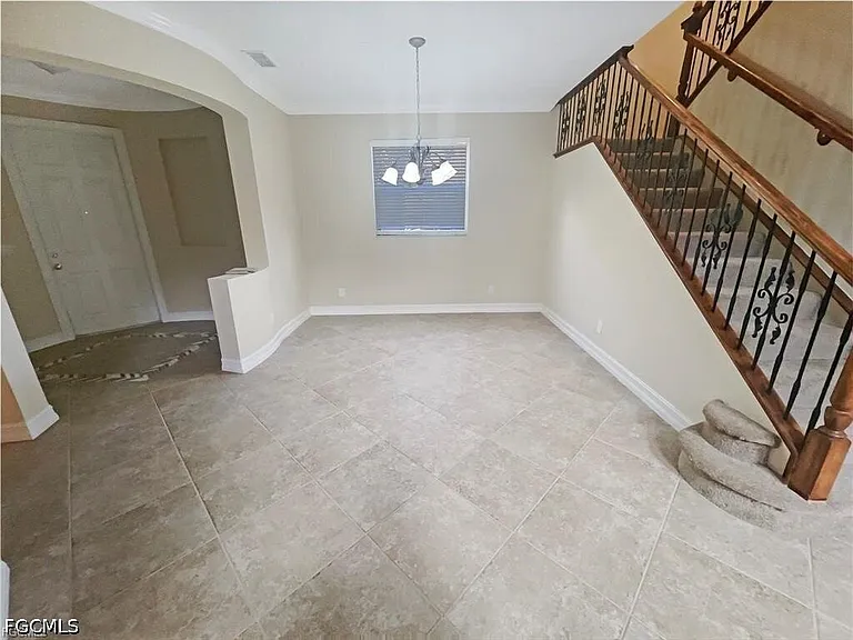 10257 Silver Palm Dr — Photo 5