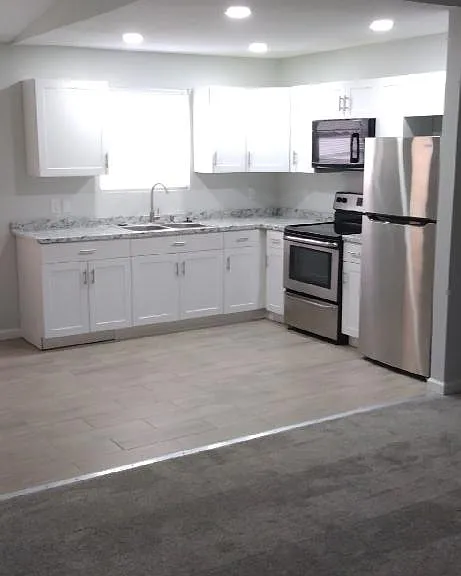 412 Euclid Ave #A — Photo 3