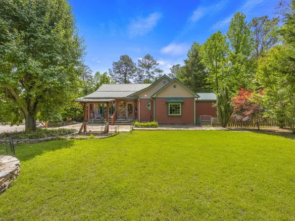 213 Cox Ridge Ct, Travelers Rest, SC 29690