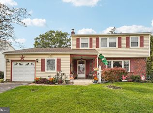 4270 Marianne Dr, Brookhaven, PA 19015