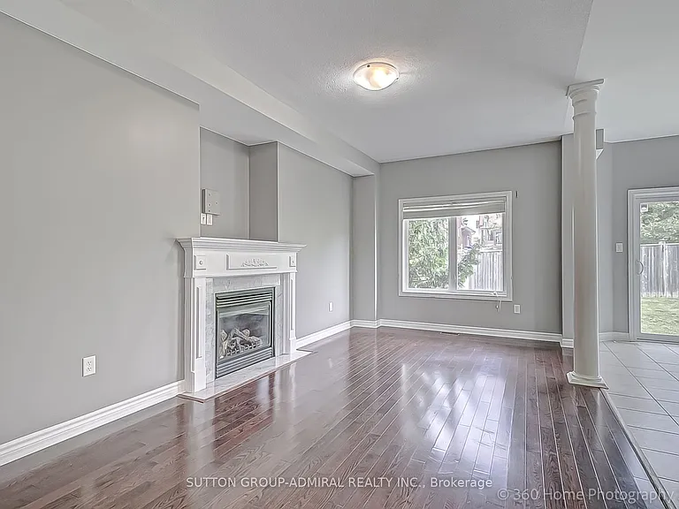 1294 Corm St — Photo 11