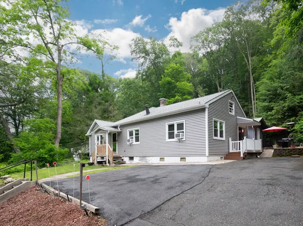 116 Chestnut Ridge Road, Bethel, CT 06801