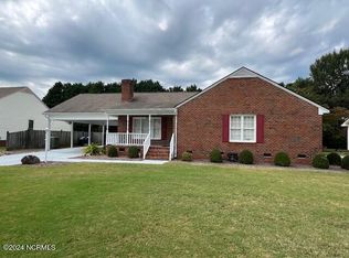 2213 Village Dr W, Wilson, NC 27893
