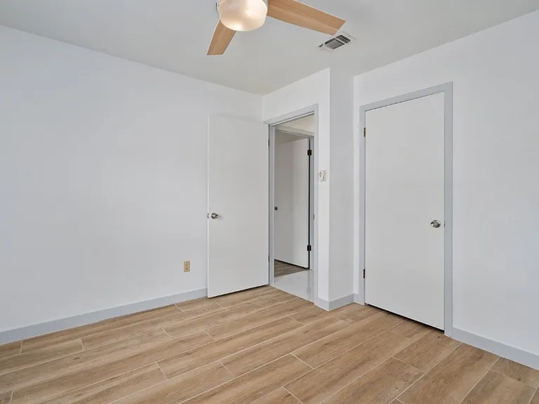 11651 River Oaks Trl — Photo 18